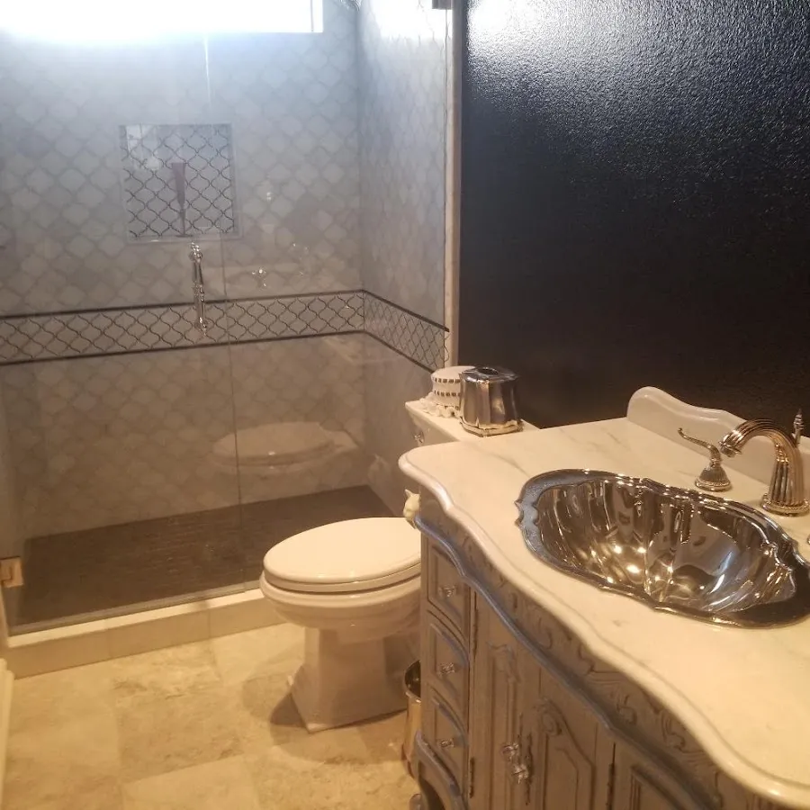 Professional plumbing work and bathroom remodeling in Oak Grove